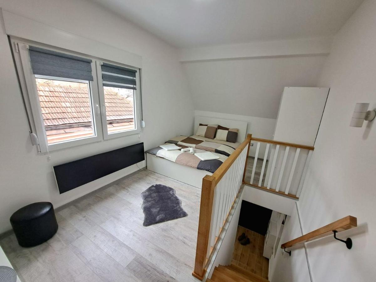 Mini Duplex Apartman Dusanovac Exterior foto